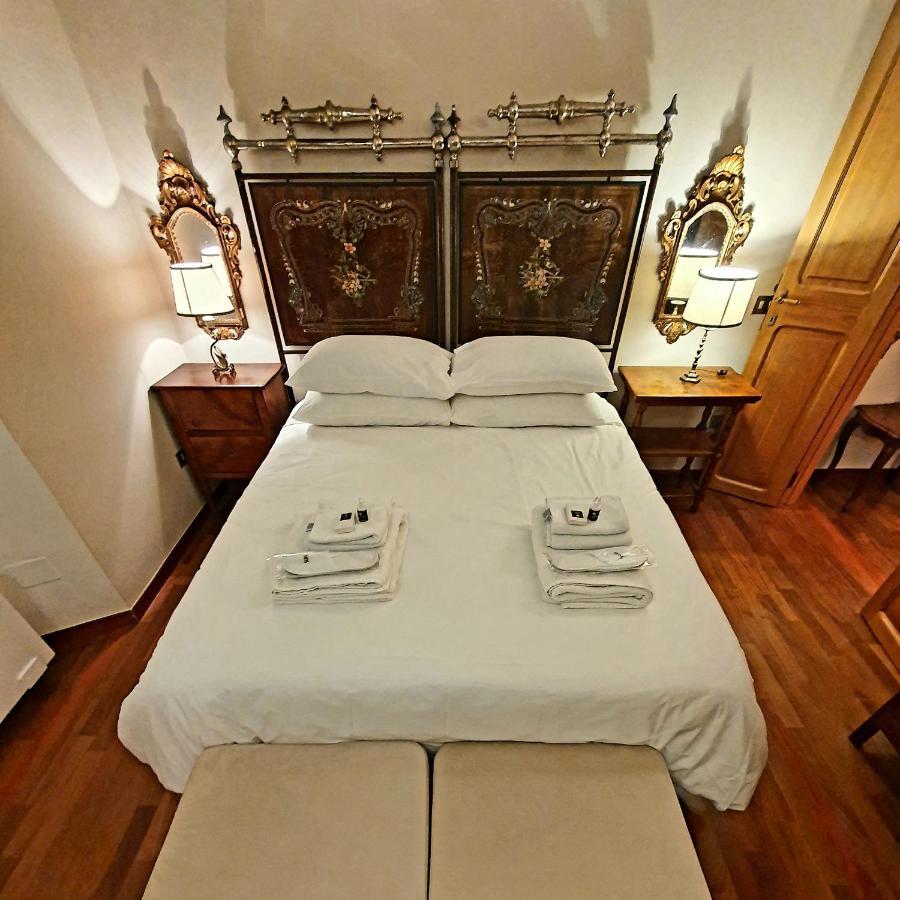 1878s By Aat- Luxury Historic House Piazza Di Spagna Apartment Rome