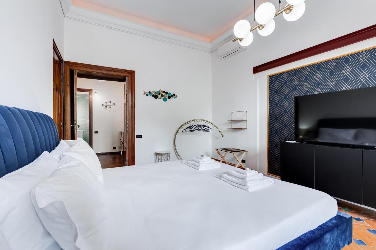 Bmga L Luxury 3bdr Apt With Stunning View In Center *