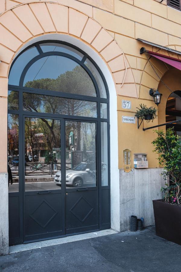 Romeasyoulike - Aventino N°37 * Rome