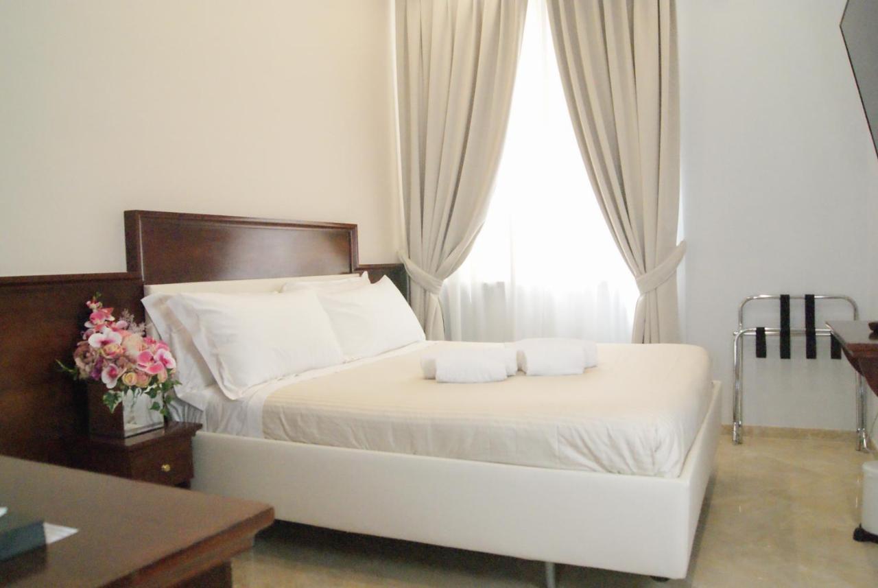 Hotel Esposizione Boutique 3*