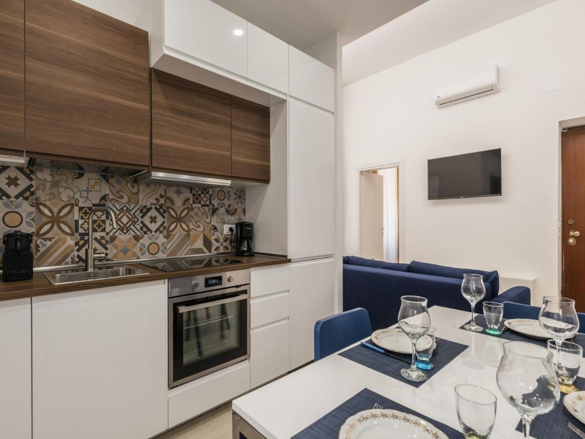 The Rent - Two-bedroom Close To San Pietro * Rome