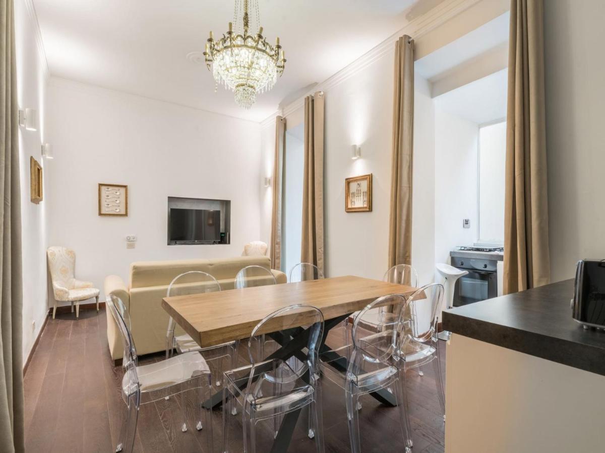 The Rent - Three-bedroom Close To The Quirinale Rome