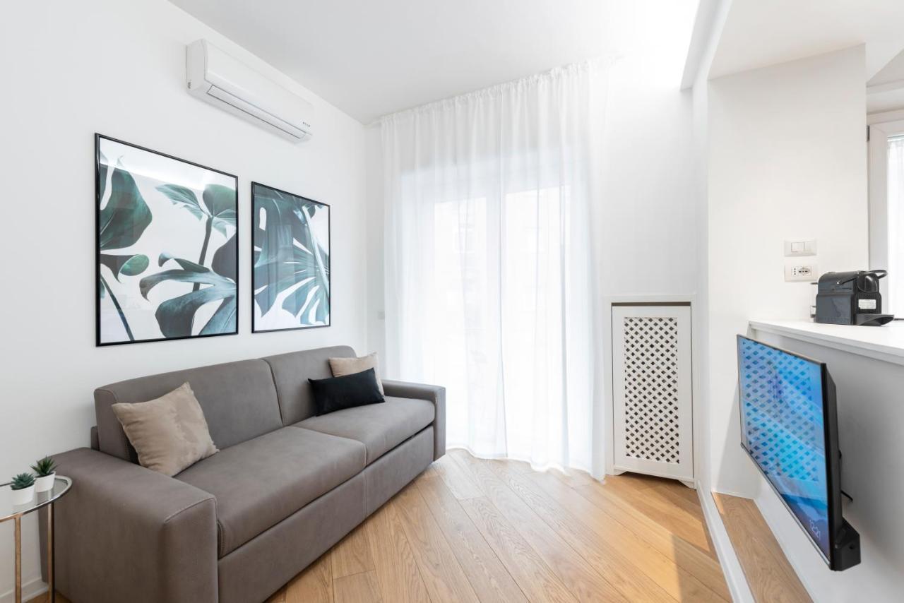 White Flat Gallia Apartment