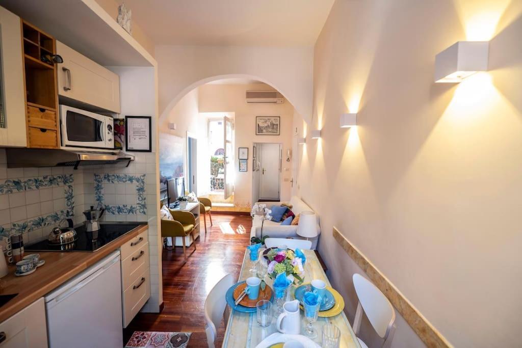 Colosseum 2br Elegance And Charm Apartment Rome