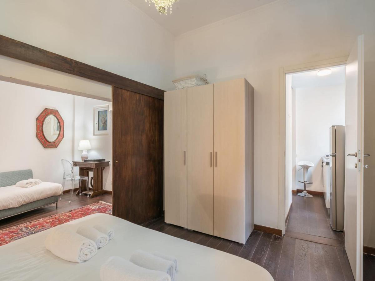 The Rent - Three-bedroom Close To The Quirinale