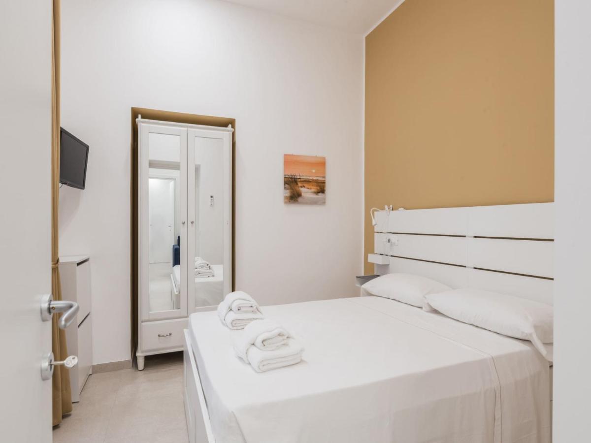 The Rent - Two-bedroom Close To San Pietro Apartment Rome