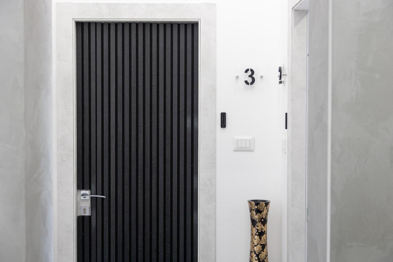 Kosmo Luxury Guest house *