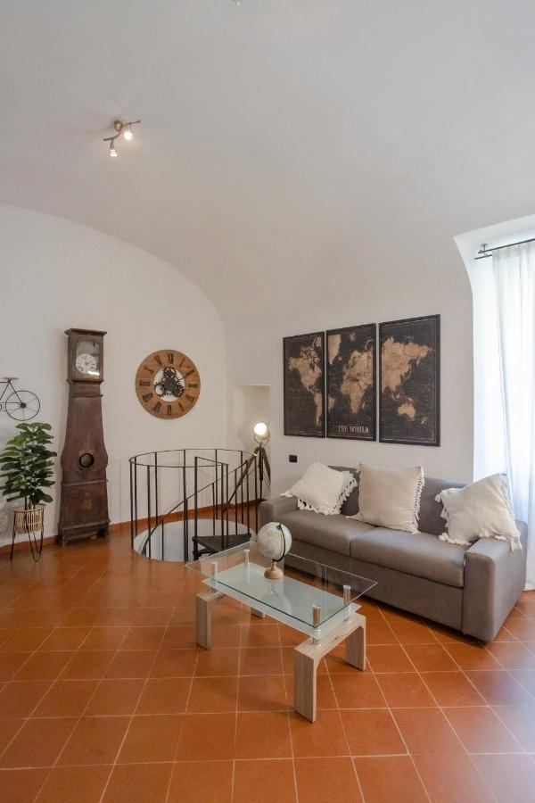 D'elite Trevi Fountain Apartment
