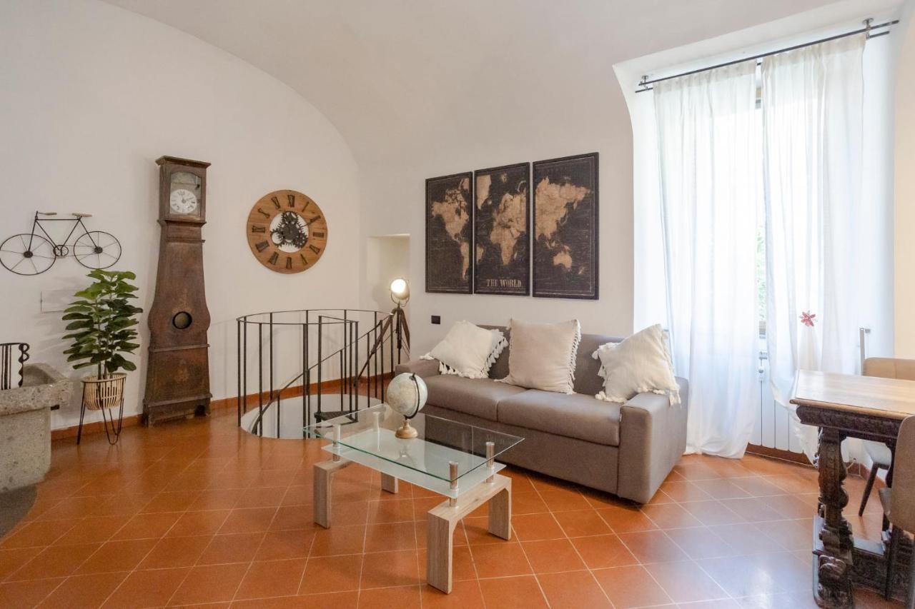 Apartment D'elite Trevi Fountain *