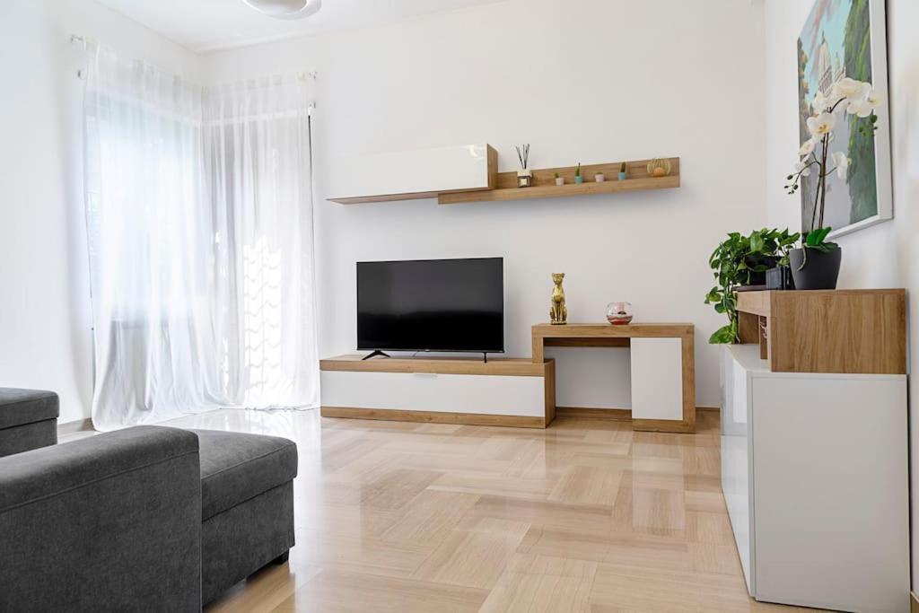 Piccolomini Vatican Apartment Rome
