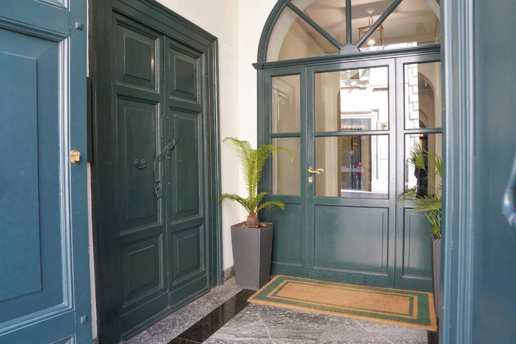 Babuino Terrace * Rome