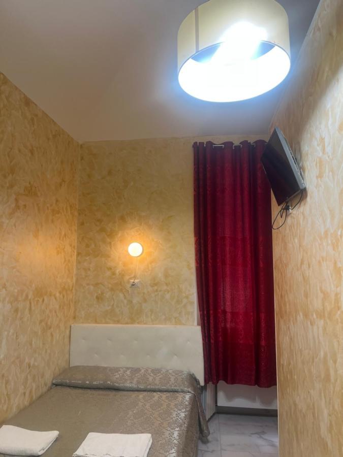 Termini Golden House Guest house *
