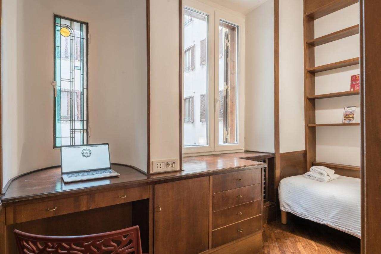 Apartment The Rent - Three-bedroom Near Borghese Rome