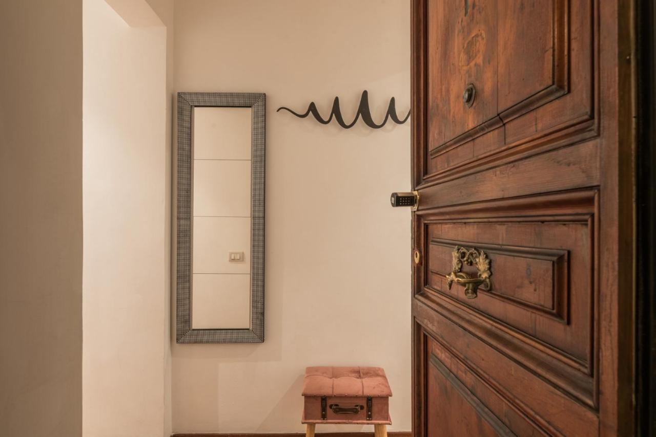 Apartment The Rent - Three-bedroom Near Borghese Rome