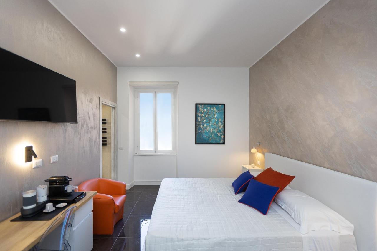 Kosmo Luxury Guest house
