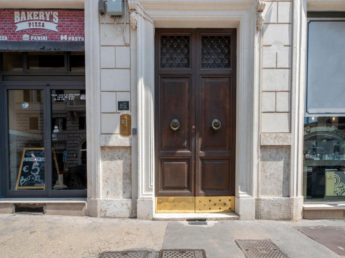 The Rent - Two-bedroom In Colosseum Area Apartment Rome