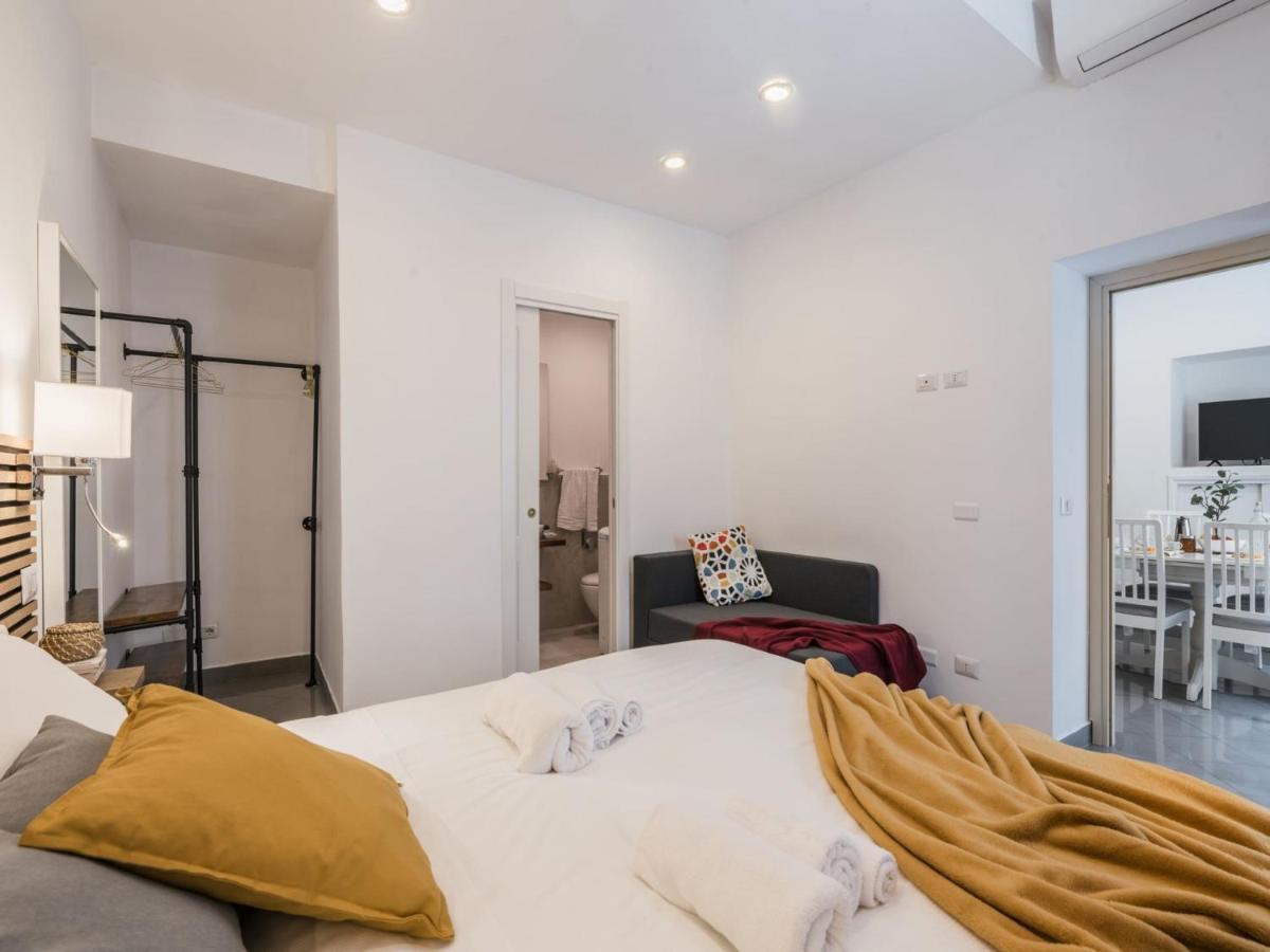 Apartment The Rent - Two-bedroom In Colosseum Area