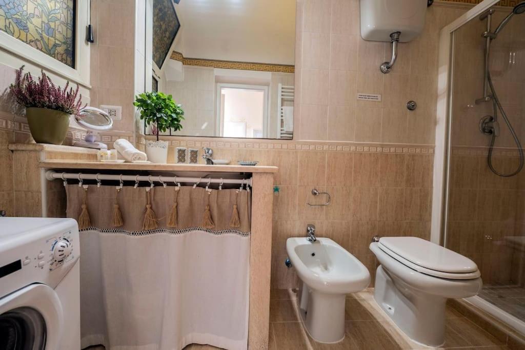 Colosseum 2br Elegance And Charm Rome