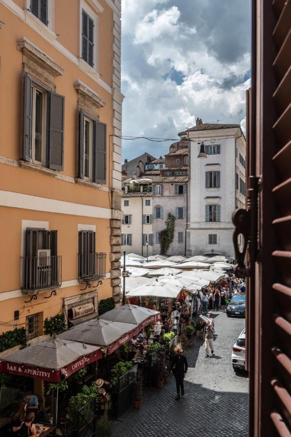 Apartment Campo De Fiori Chic Rome