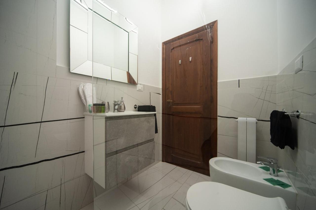 Campo De Fiori Chic Apartment *