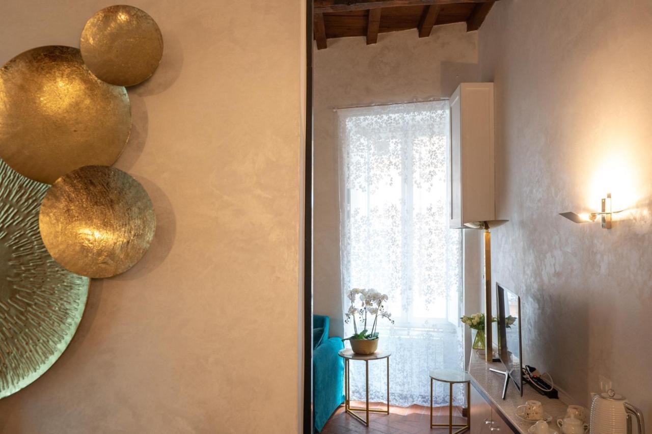 Campo De Fiori Chic Apartment Rome