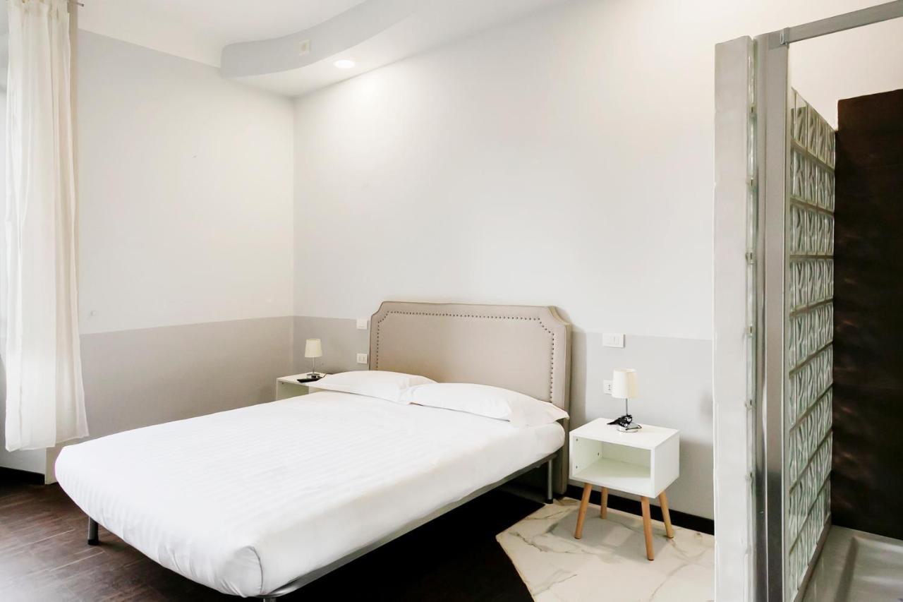 Dm69 - Termini Monti Crossroads Guest house *