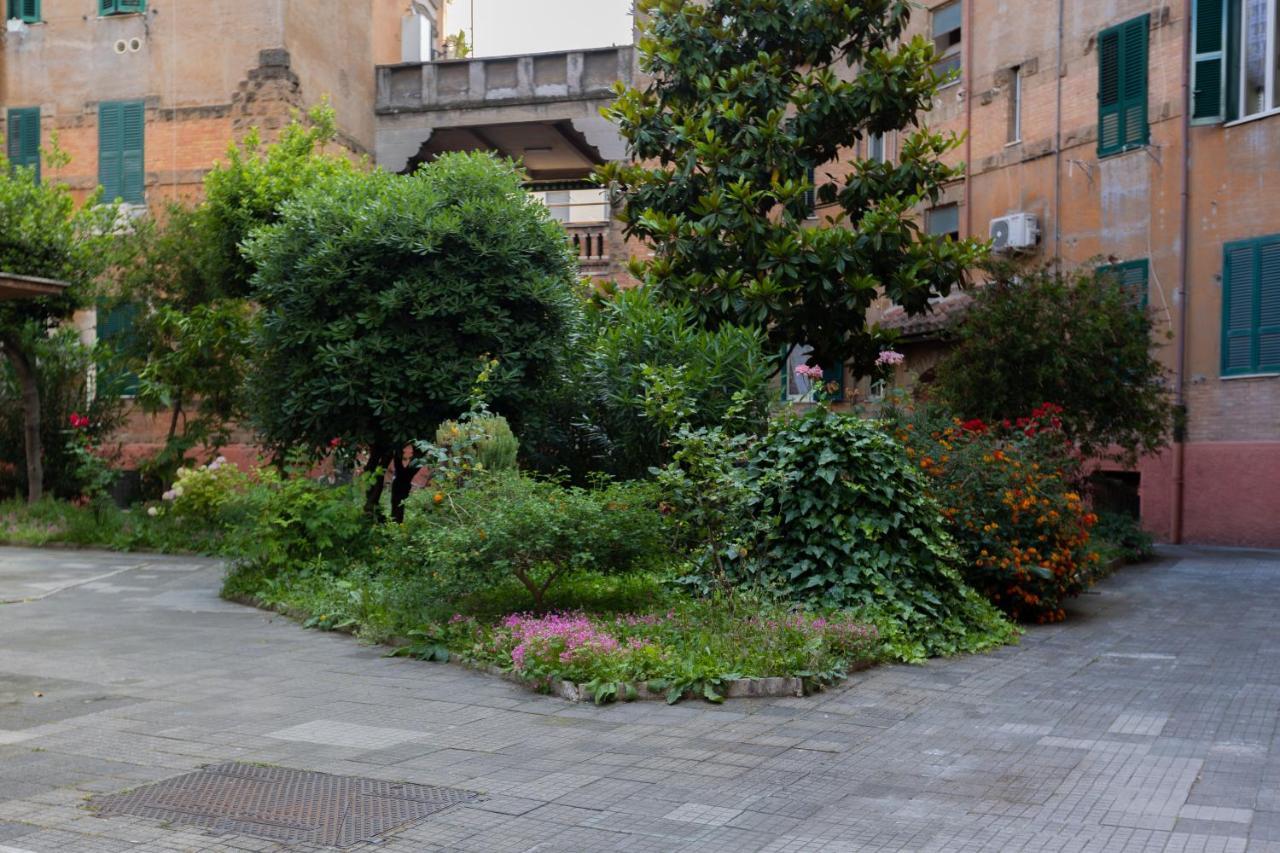 Cozy And Funny In Front Of Vatican Museums - Myflat In