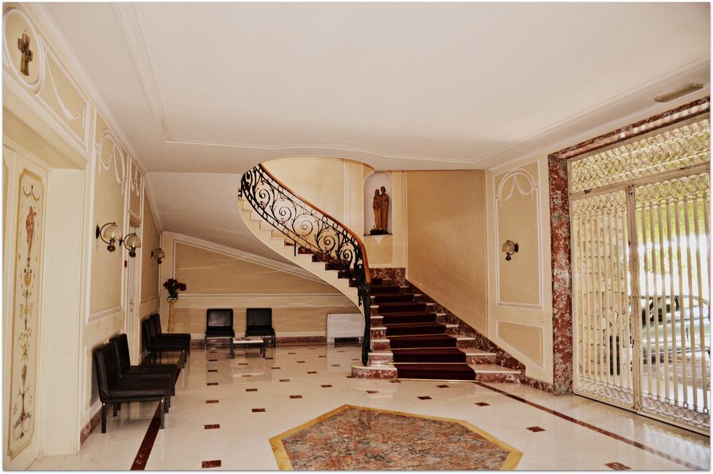 Casa Per Ferie Cardinal G. Guarino Bed & Breakfast