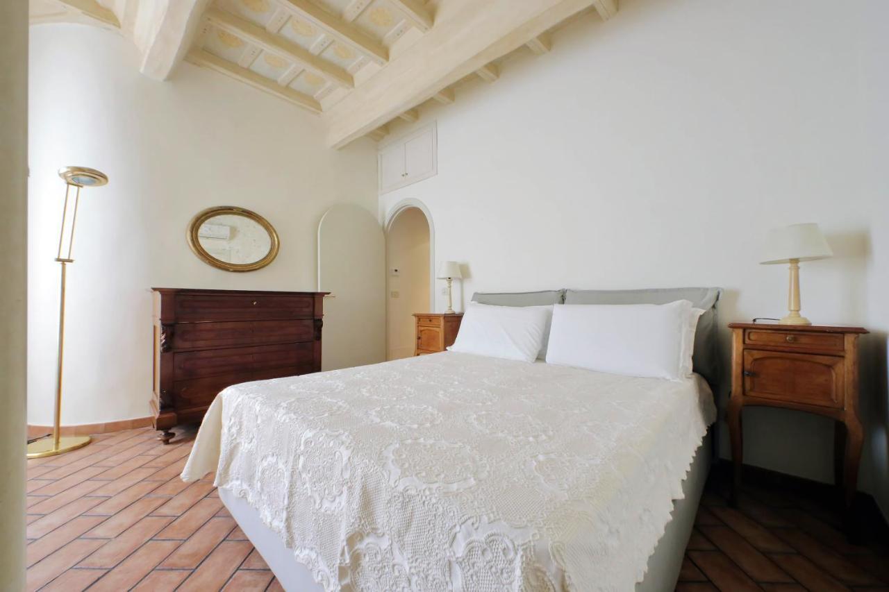 Suity I Cozy Coronari Appartement