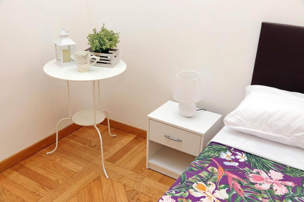 Sanctuary 32 Rome