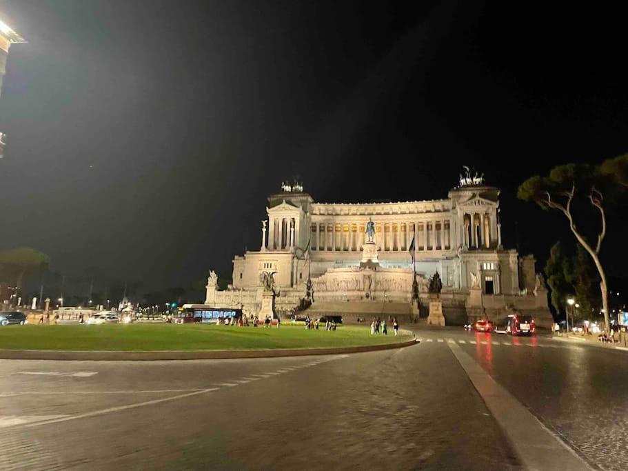 Gateway To Rome's Treasures Appartement *