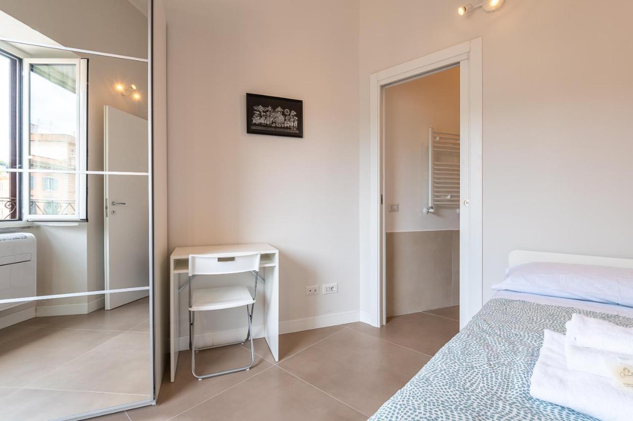 Trastevere At Heart Apartamento