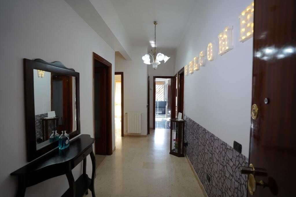 Big Flat Metro C Apartment