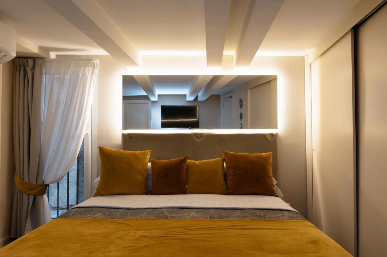 Artemide Domus Romae Apartment *