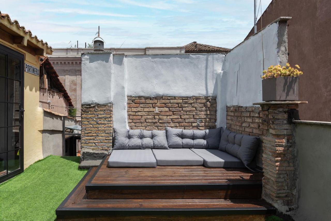 Cancelleria Rooftop Garden * Rome