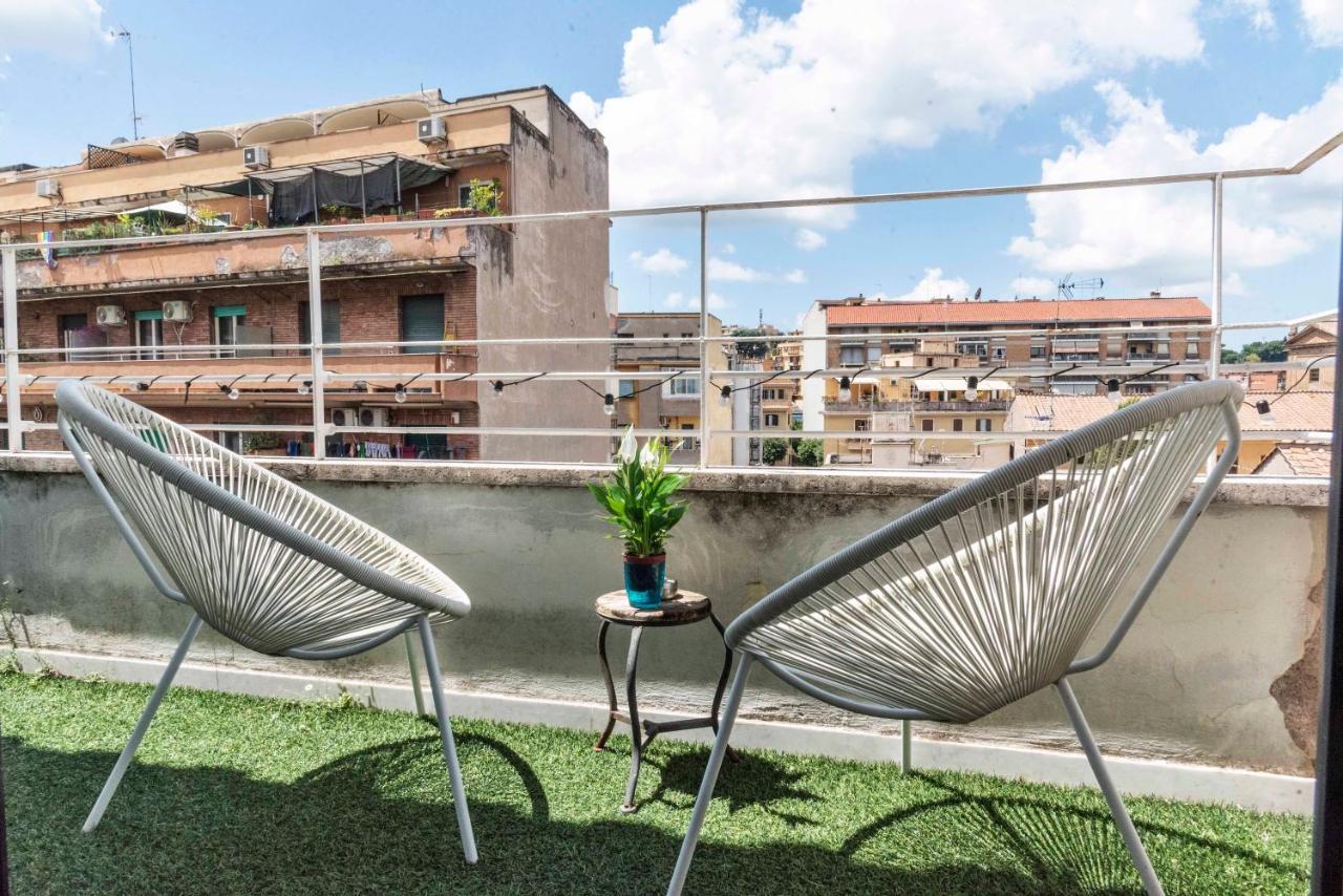 Merulana S.peter Apartment