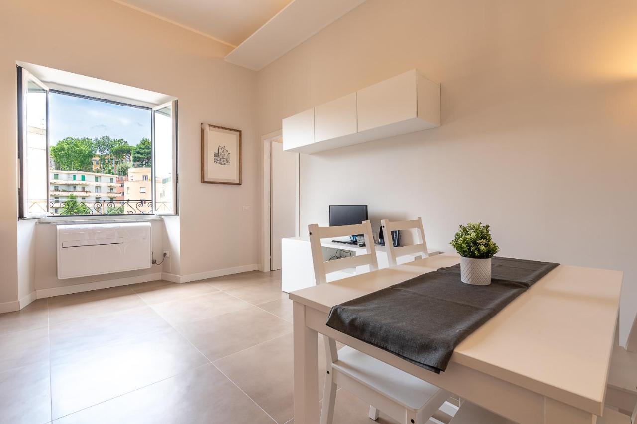 Trastevere At Heart Apartamento