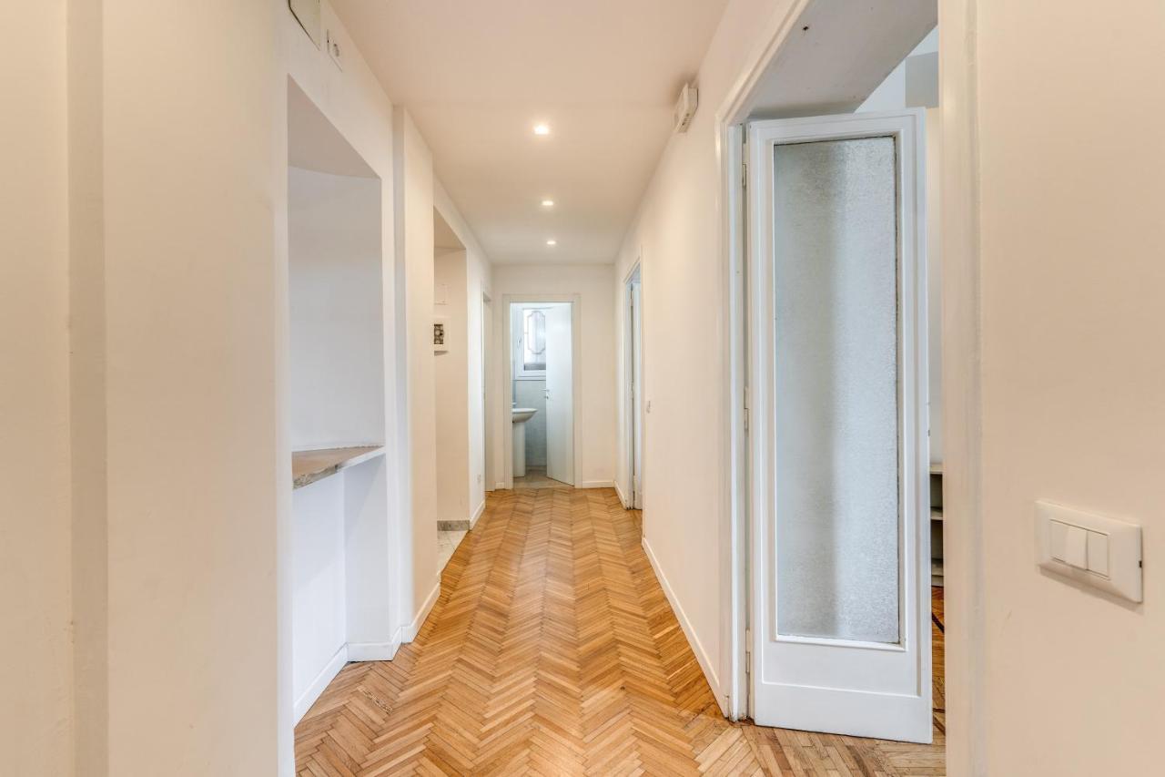 Appartement V E N E R E