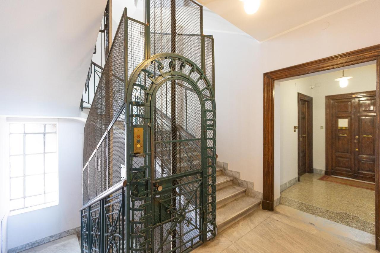 Appartement Corso View By In Rome