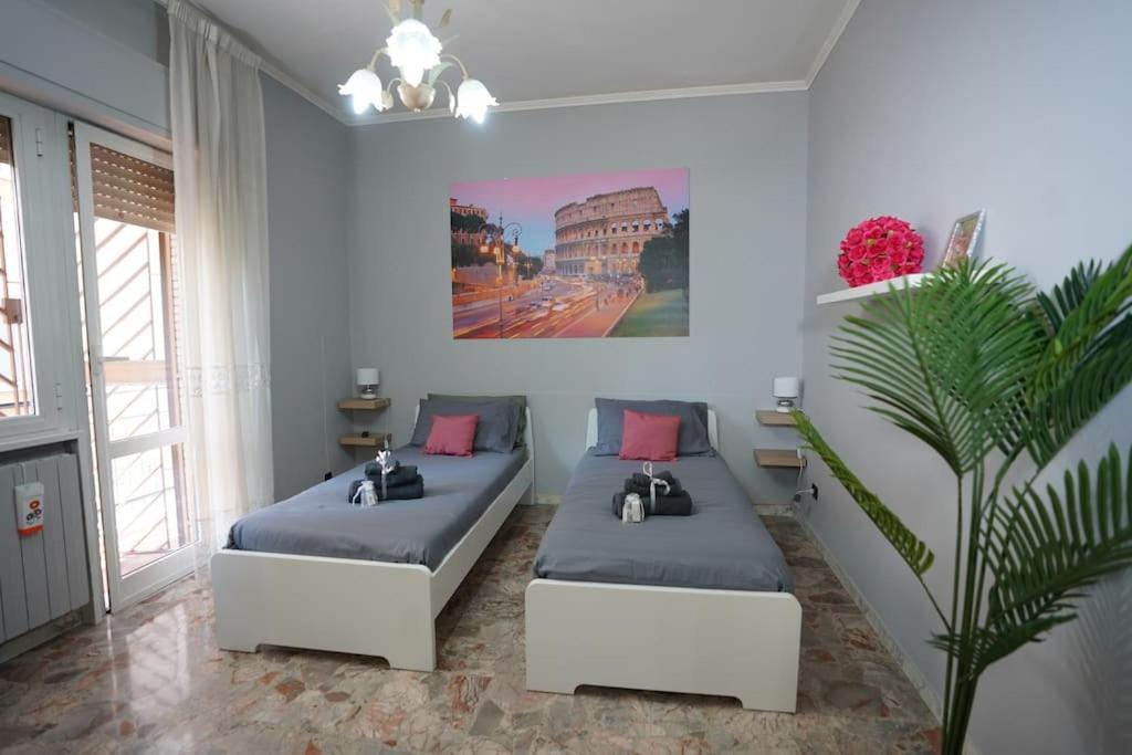 Big Flat Metro C Apartment Rome