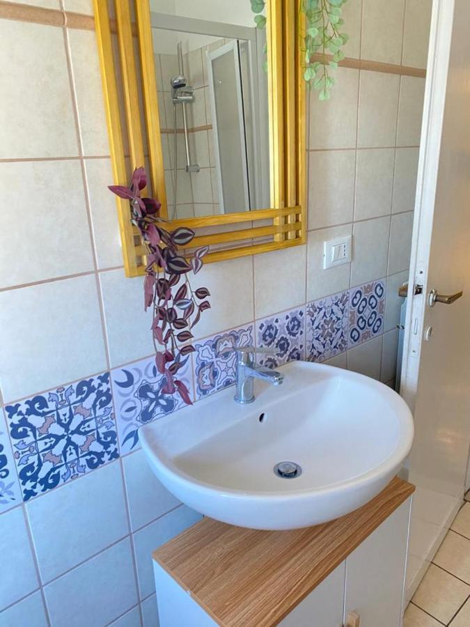 The Italian House In A Pochi Passi Dalla Metro A Appartement Rome