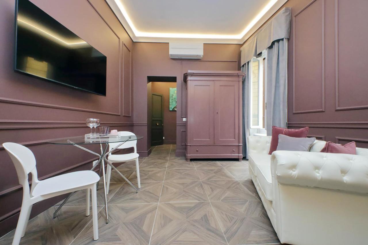 Ych-butterfly Flat Close Trevi Fountain Apartment Rome