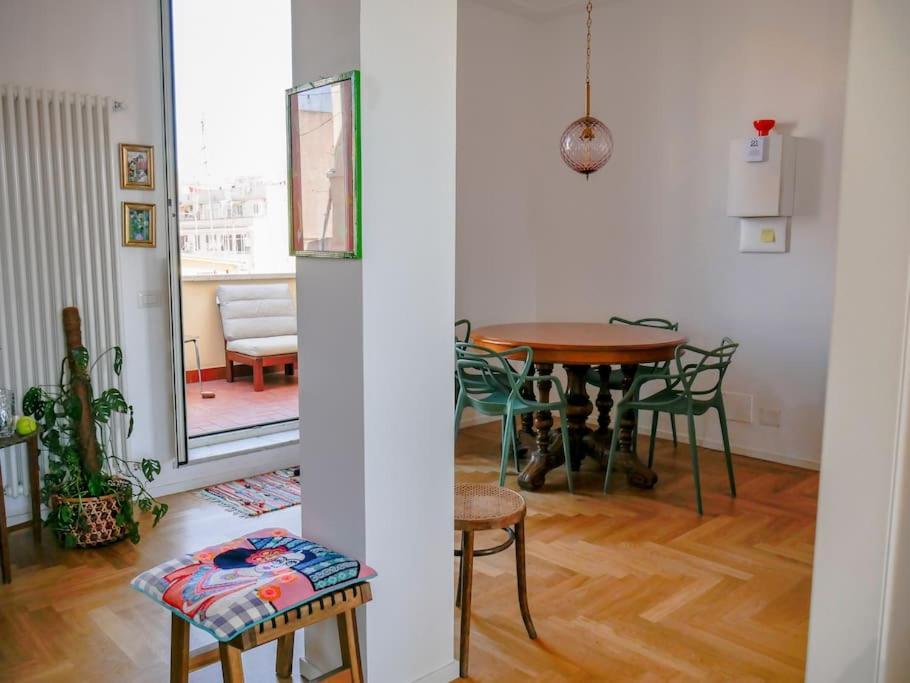 Apartment Beautiful Penthouse With Terrace Near The Centre
