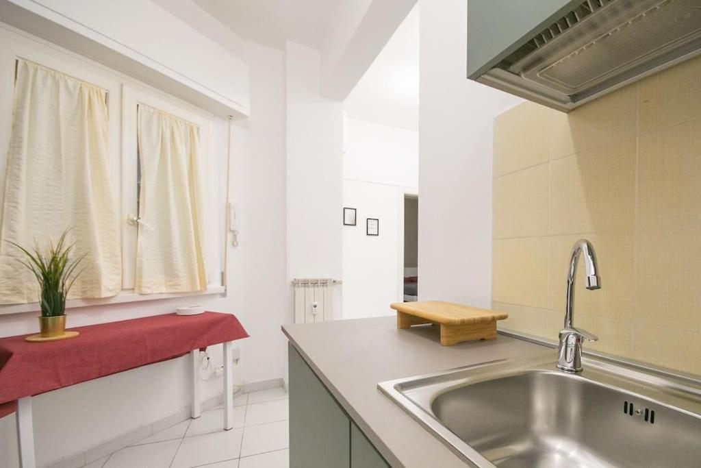 Apartment When In Rome, Like Romans Do *
