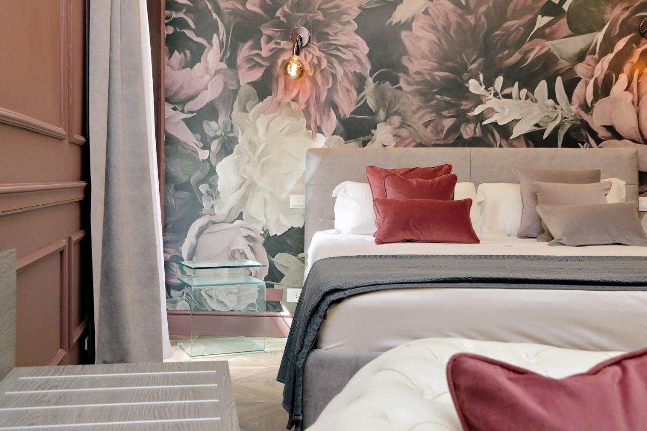 Ych-butterfly Flat Close Trevi Fountain Appartement