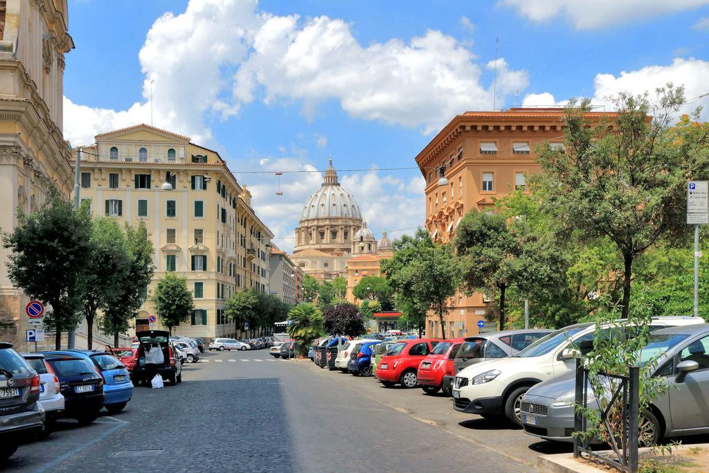 La Stazione Del Vaticano Roma