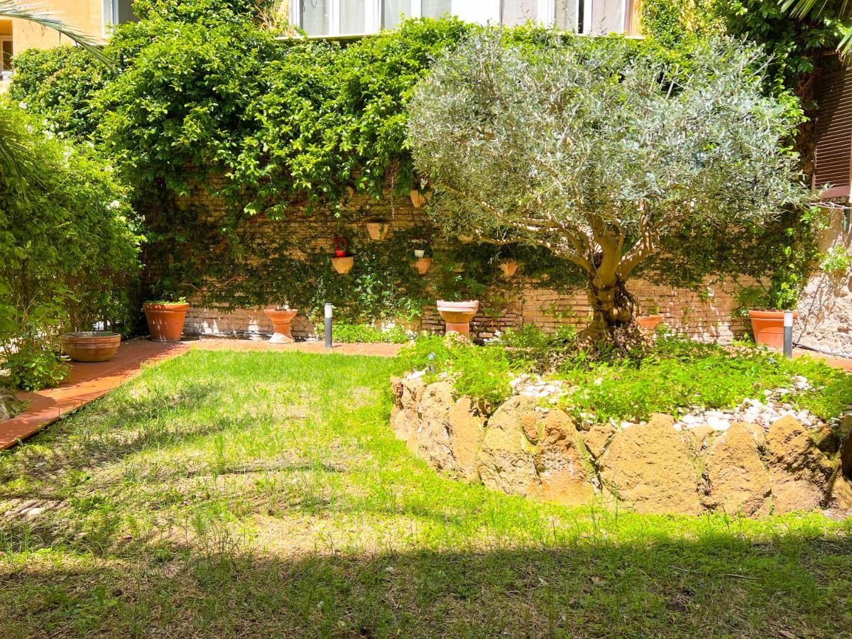Luxury House & Secret Garden - Strategic Location, 100m To Metro B Rome