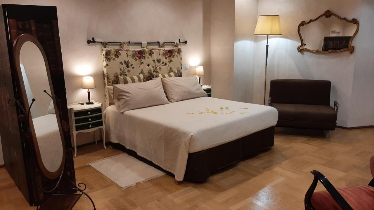 Apartamento Casale Santa Maria Di San Vittorino Roma