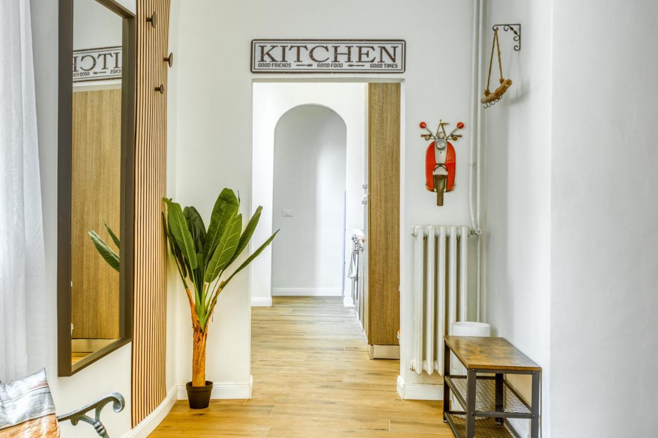 Grand Maison Del Moro - Trastevere Apartment