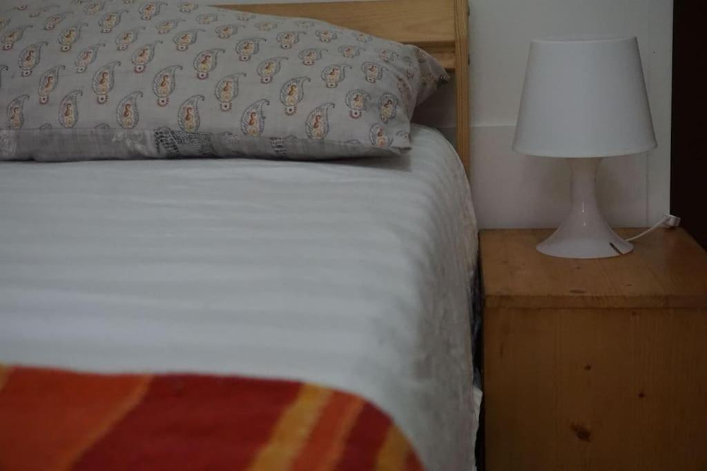Friendly Creatively Space Apartment *